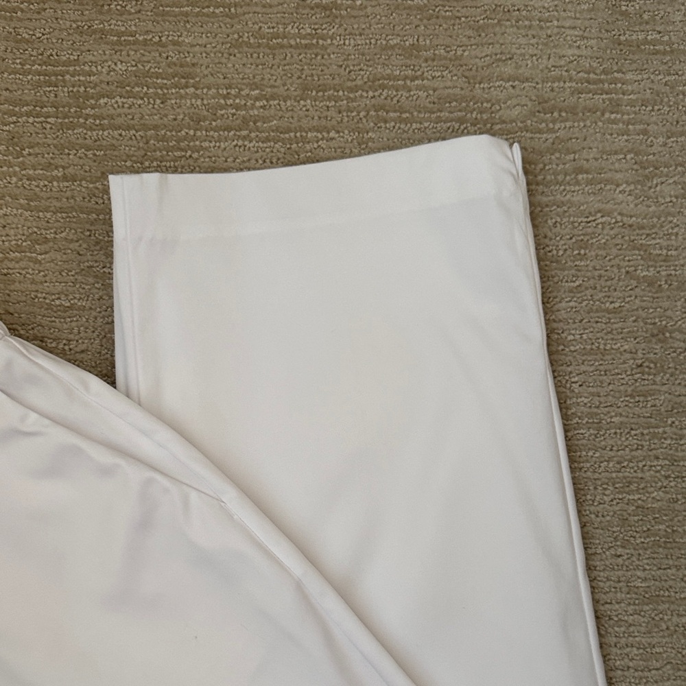CB Collections White Wide Leg Pants, Size 12 short. - Picture 3 of 11